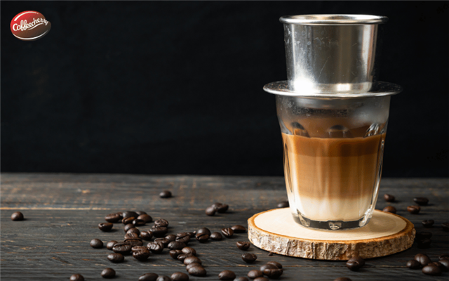 Cà phê phin truyền thống có thật sự lỗi thời?