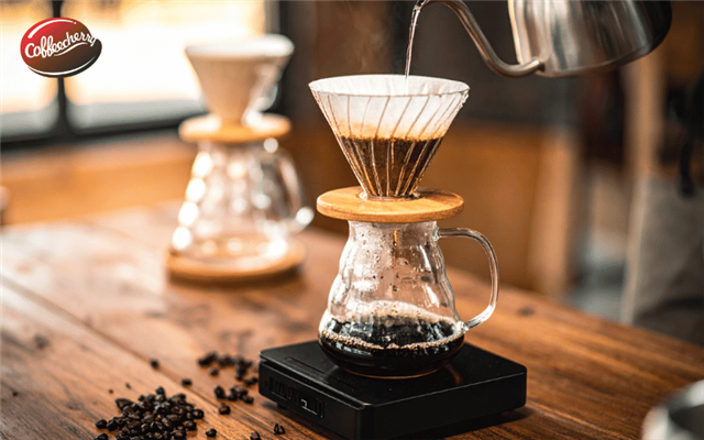 Độ xay ảnh hưởng đến pour over ra sao? Câu trả lời từ các nghiên cứu chiết xuất cà phê