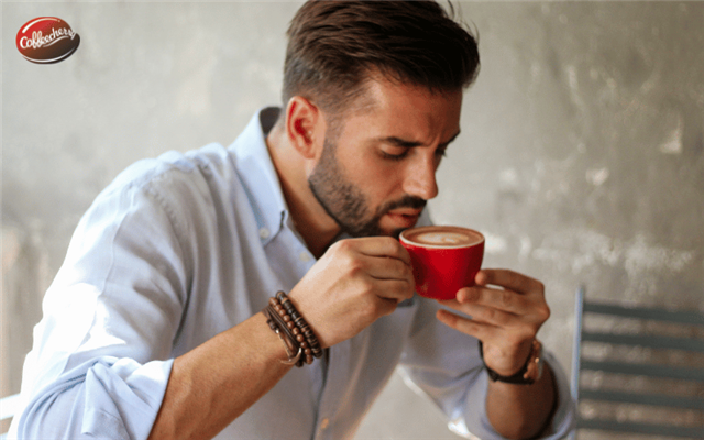 Uống Cà phê nguyên chất buổi sáng và buổi chiều - Trải nghiệm khác nhau ở điểm nào?